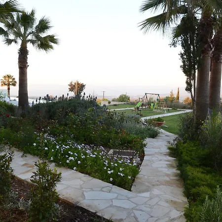 Hotel Droushia Heights