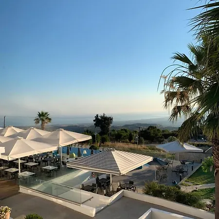 Droushia Heights 4*
