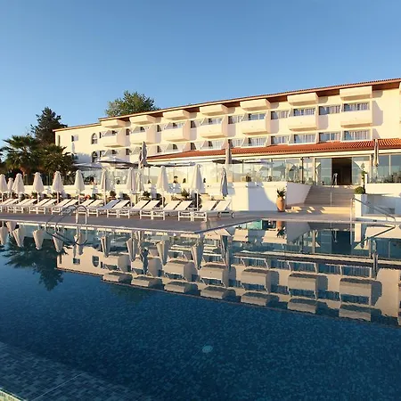 Ξενοδοχείο Droushia Heights 4*