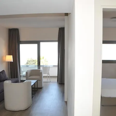 Ξενοδοχείο Droushia Heights 4*