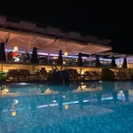 호텔 Droushia Heights 4*