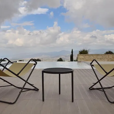 Droushia Heights Ξενοδοχείο 4*