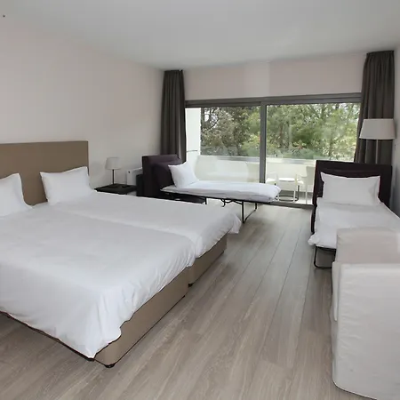 Droushia Heights 4*