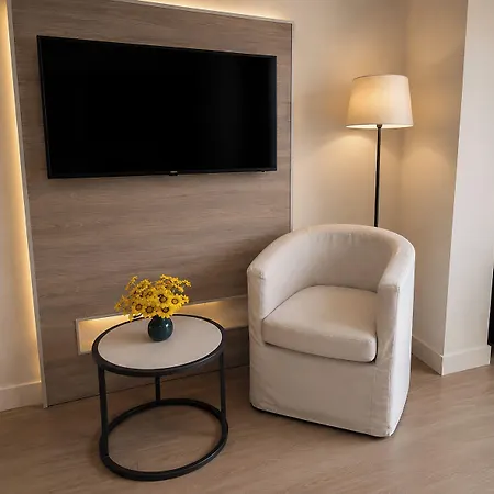 Hotel Droushia Heights 4*