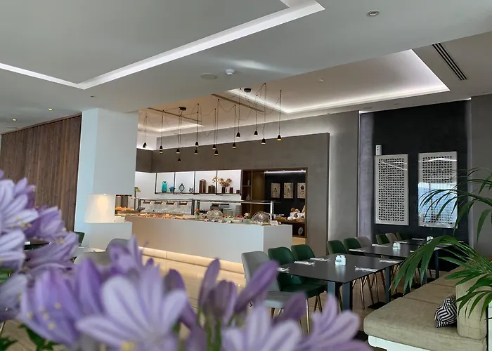 Droushia Heights Hotel 4*