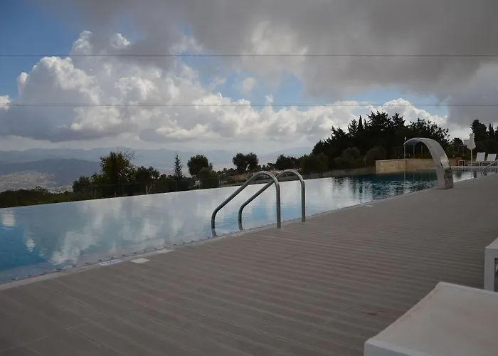 Droushia Heights Hotel 4*