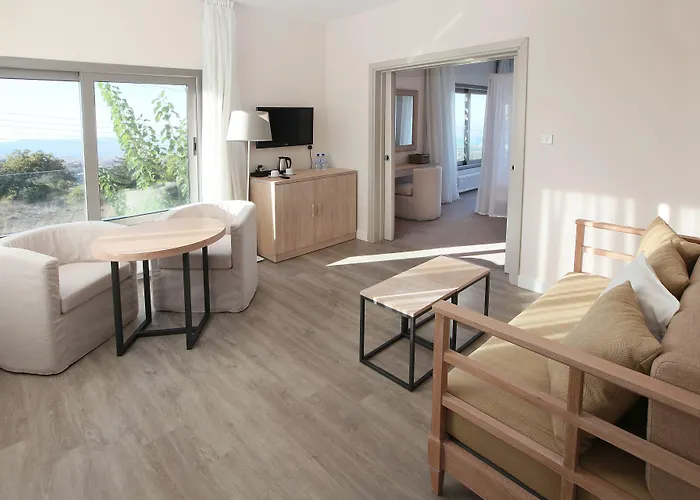 Hotel Droushia Heights 4*