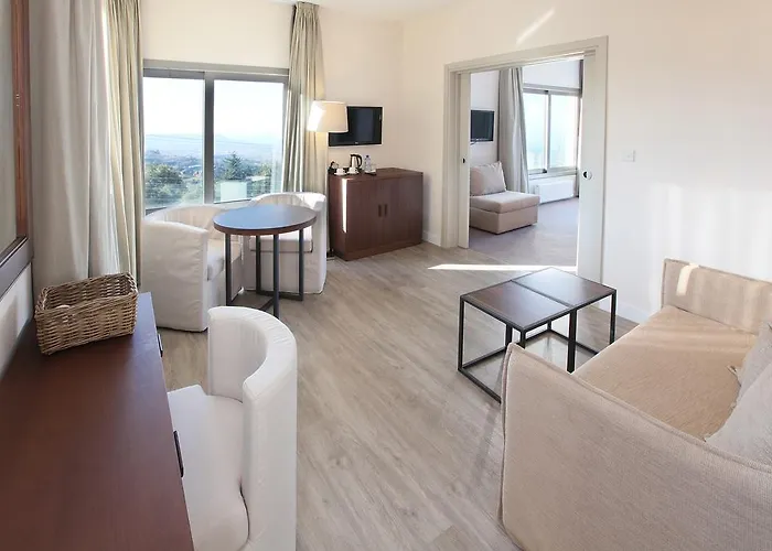 Hotel Droushia Heights