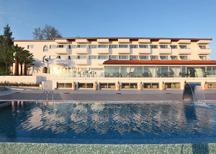 Droushia Heights Hotel